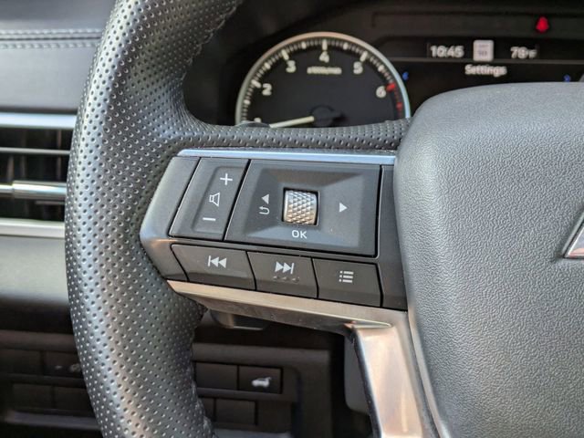 Used 2024 Mitsubishi Outlander SE FWD image 28