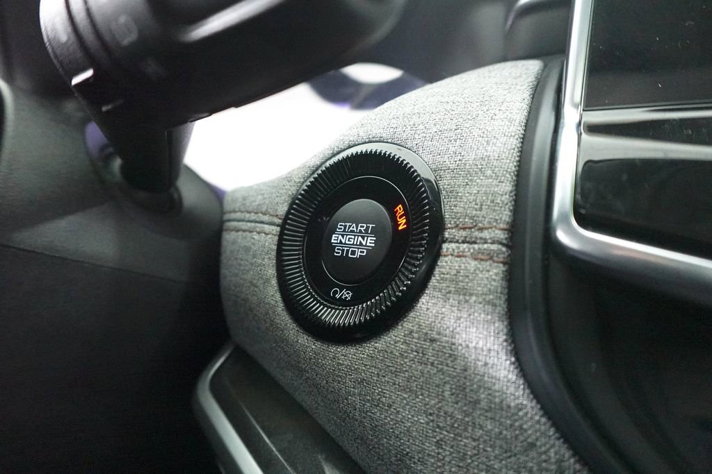 Used 2022 Jeep Compass Latitude w/ Sun and Sound Group image 22