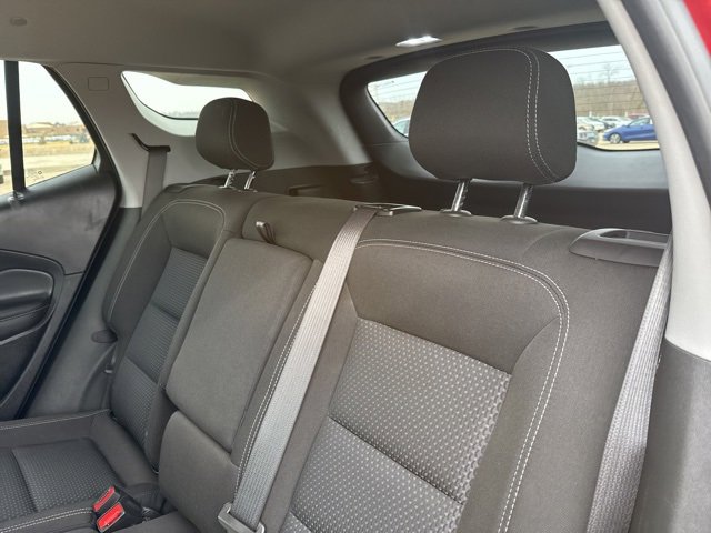 Used 2023 GMC Terrain SLE w/ Driver Convenience Package image 36