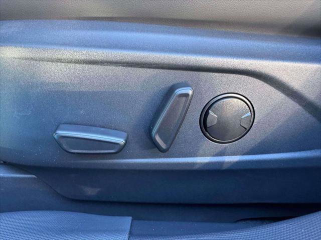 Used 2025 Ford Mustang Mach-E Premium w/ Sport Appearance Package image 14