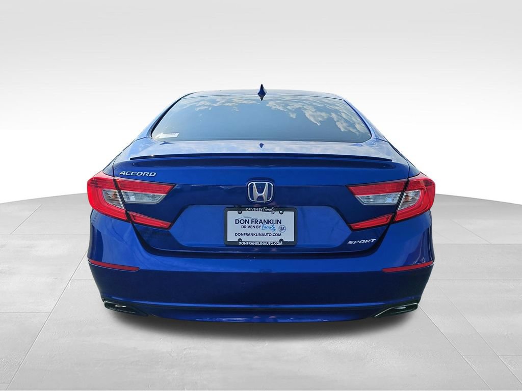 Used 2018 Honda Accord Sport image 4