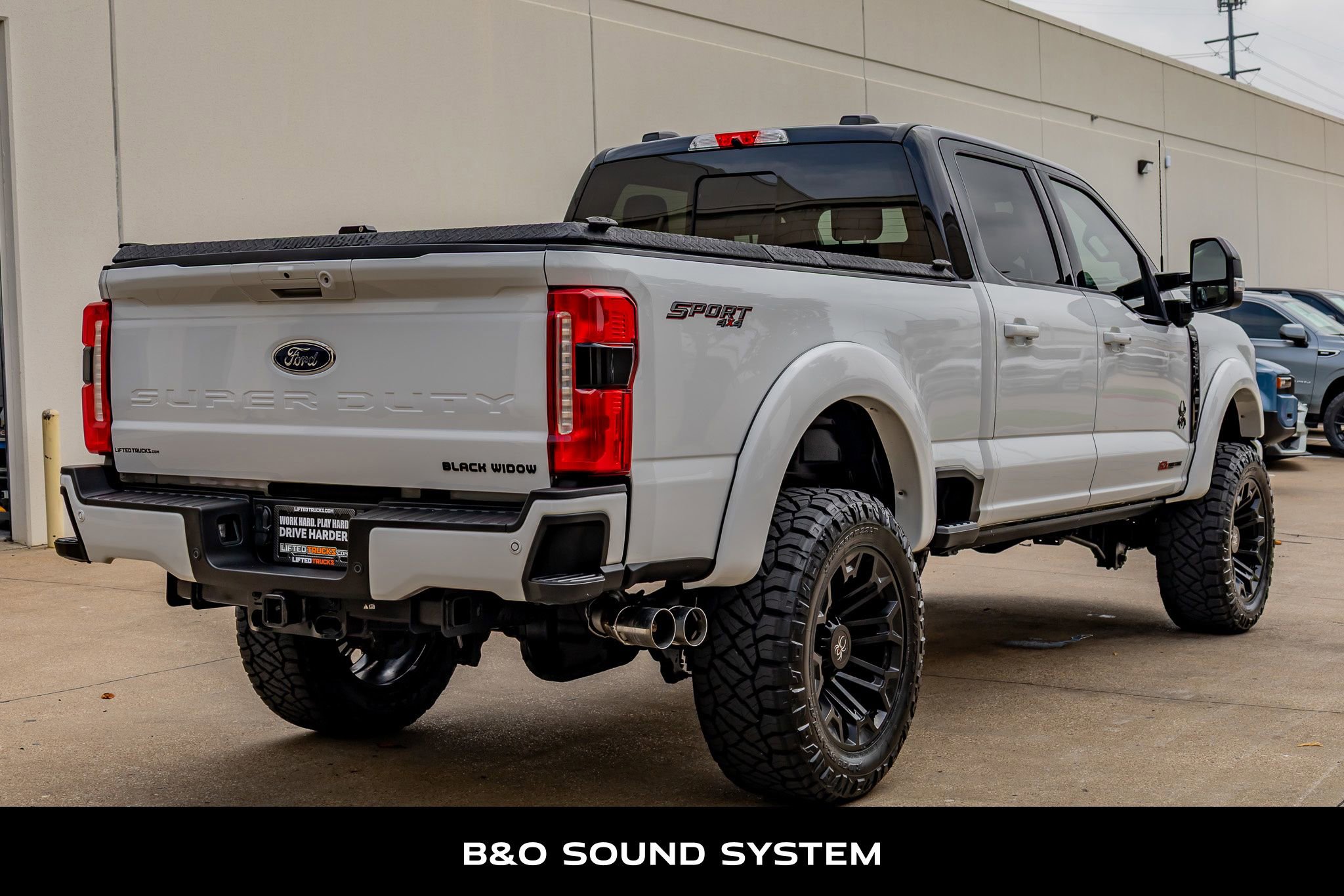 Used 2024 Ford F250 Lariat w/ Lariat Ultimate Package AWD/4WD image 9