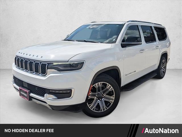 Used 2024 Jeep Wagoneer L Series II w/ Flexible Seating Group AWD/4WD image 1