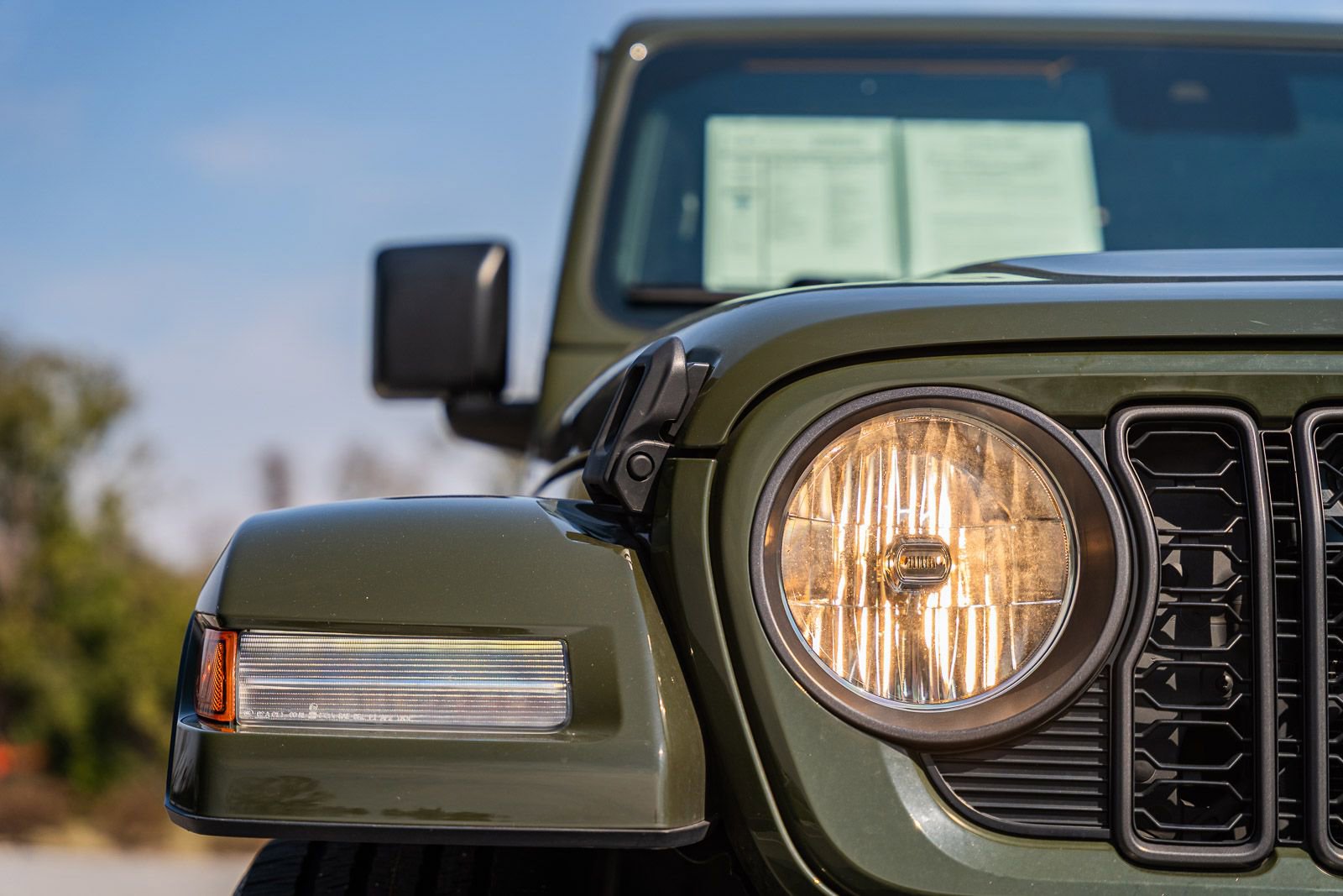 Used 2024 Jeep Wrangler Unlimited w/ Convenience Group image 10