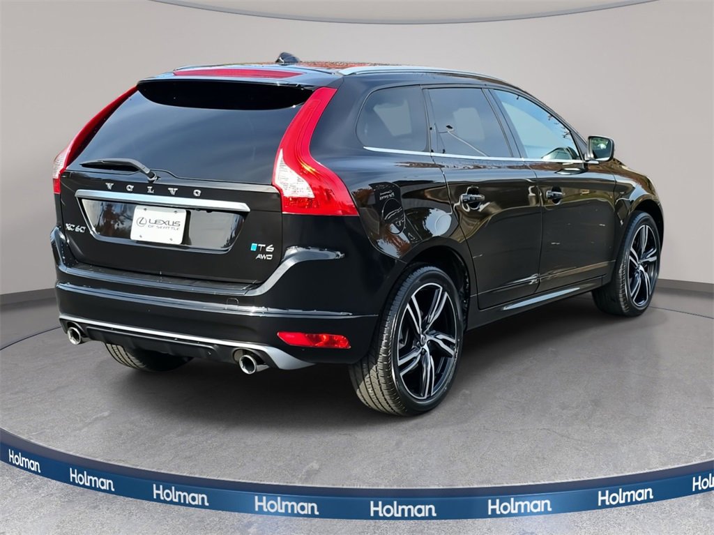 Used 2017 Volvo XC60 T6 R-Design w/ Climate Package image 6