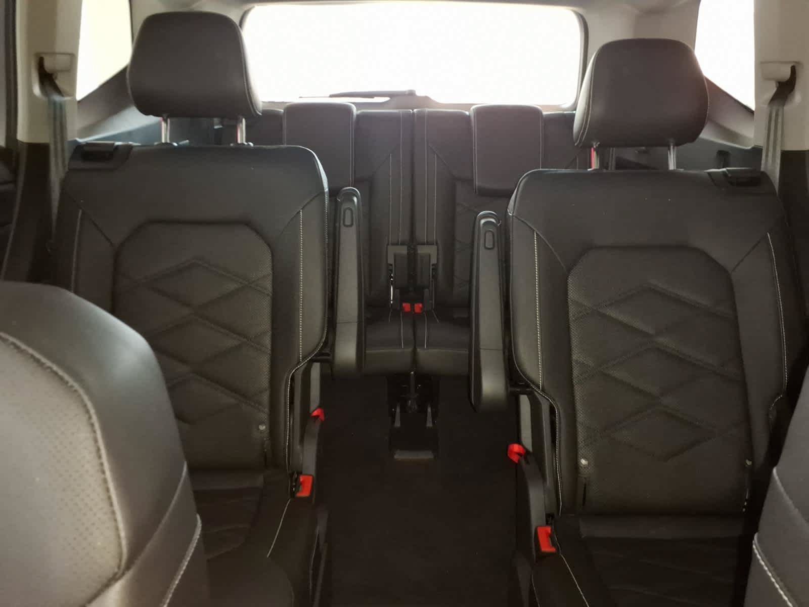 Used 2026 Volkswagen Atlas SE w/ Panoramic Sunroof Package AWD/4WD image 28