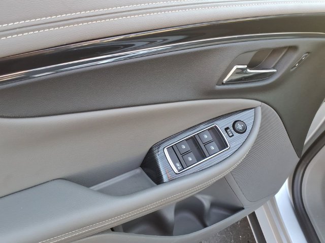 Used 2018 Chevrolet Impala LT w/ LT Leather Package FWD image 13