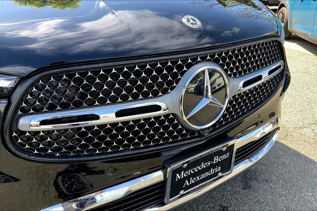 Certified 2025 Mercedes-Benz GLC 300 4MATIC image 27