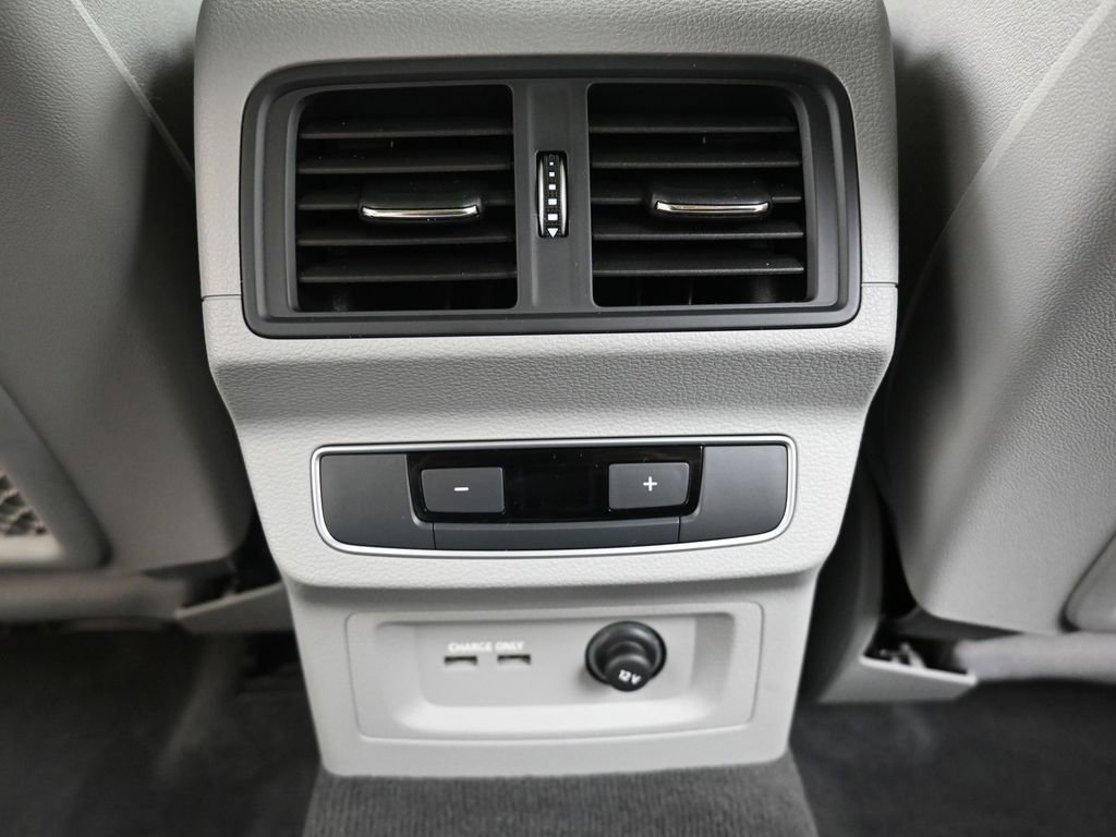 Certified 2024 Audi Q5 2.0T Premium Plus image 17