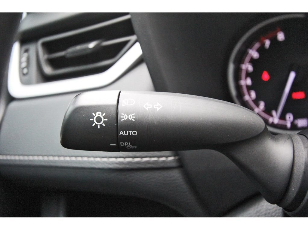 Used 2024 Toyota RAV4 XLE w/ Convenience Package FWD image 20