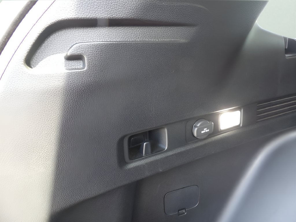 Used 2025 Honda CR-V LX image 14