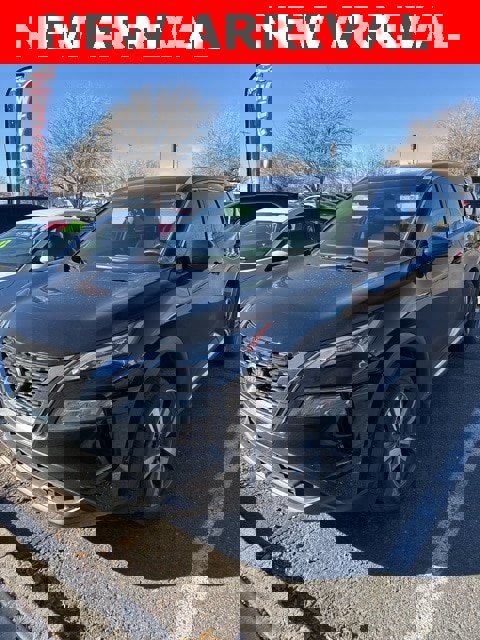 Used 2023 Nissan Rogue SL w/ SL Premium Package image 3