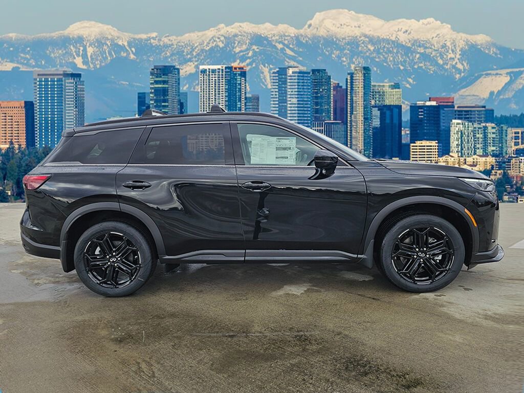 New 2026 INFINITI QX60 Sport image 8