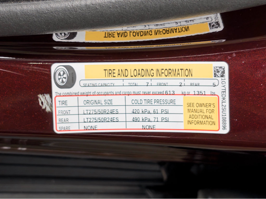 Used 2025 Cadillac Escalade IQ Luxury 2 w/ LPO, Premium Carpet Package AWD/4WD image 30
