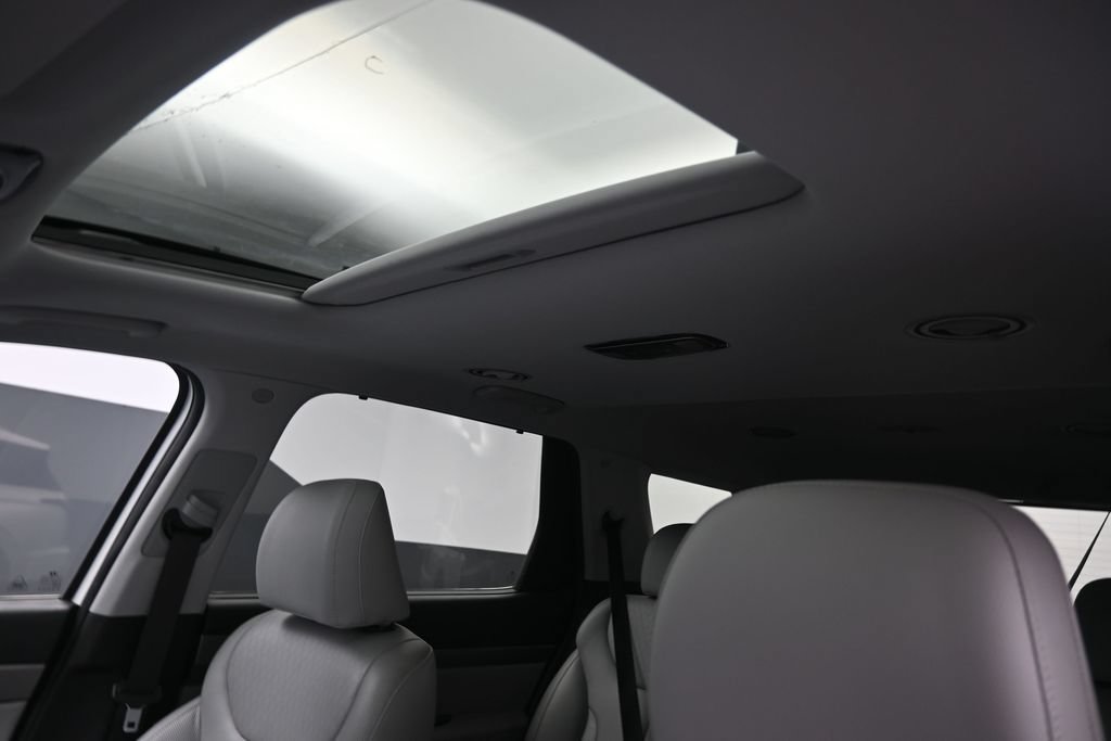 Used 2022 Hyundai Palisade SEL w/ Premium Package FWD image 24