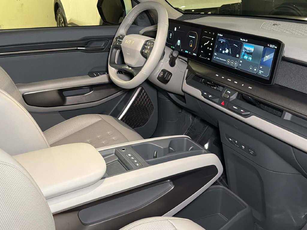 Certified 2024 Kia EV9 Wind AWD/4WD image 14