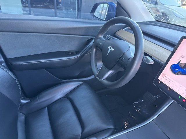 Used 2020 Tesla Model Y Long Range image 24