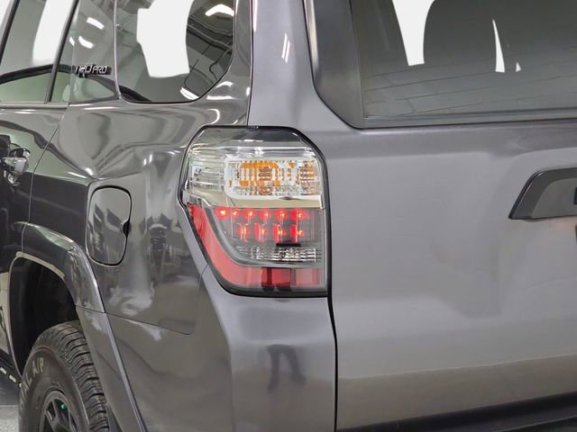 Certified 2022 Toyota 4Runner TRD Pro AWD/4WD image 31