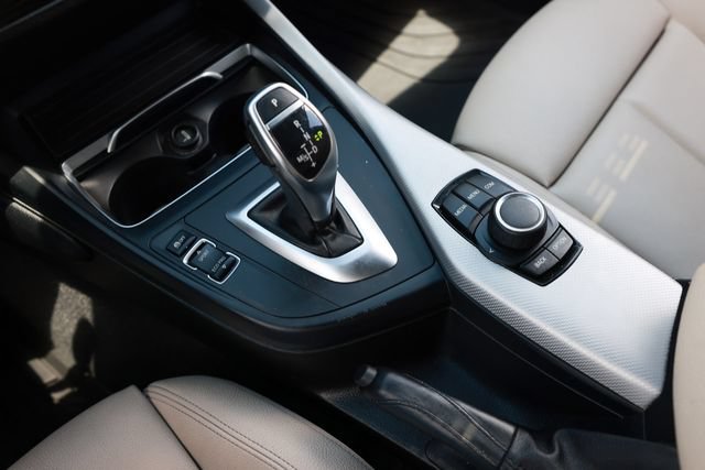 Used 2018 BMW M240i Coupe RWD image 37