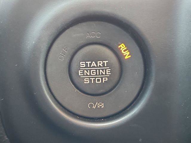 Used 2021 Jeep Wrangler Unlimited Sahara w/ Cold Weather Group AWD/4WD image 17
