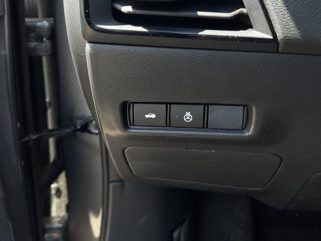 New 2026 Nissan Sentra SV w/ SV Convenience Package FWD image 27