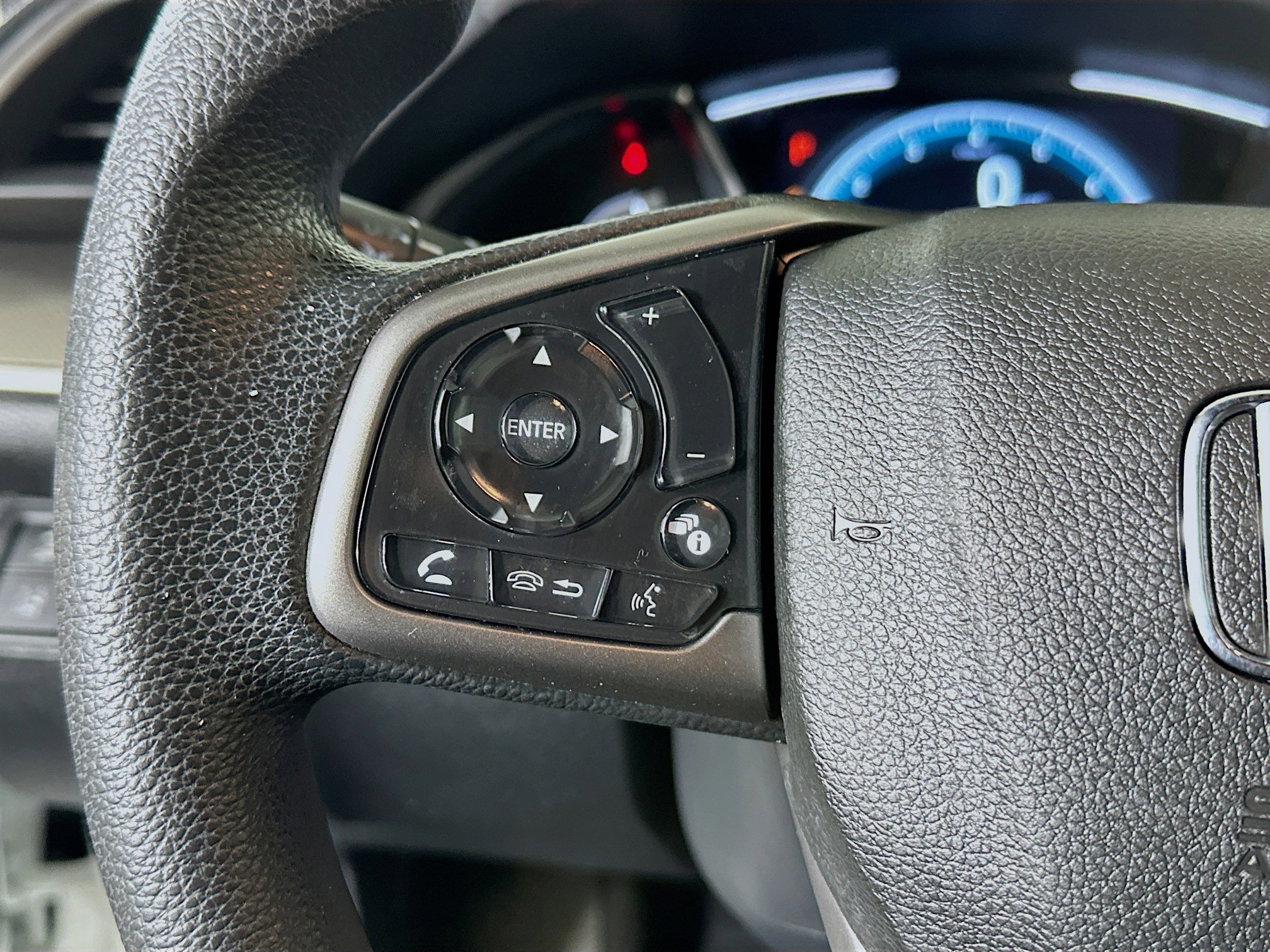 Used 2019 Honda Civic EX image 16