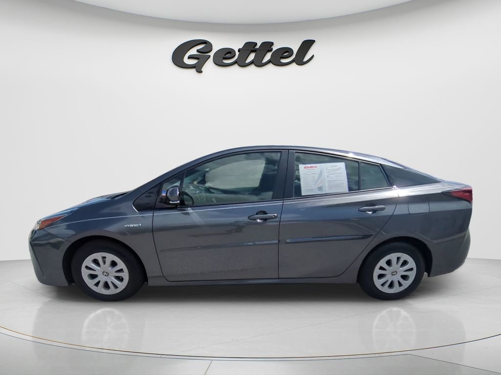 Used 2019 Toyota Prius LE image 8