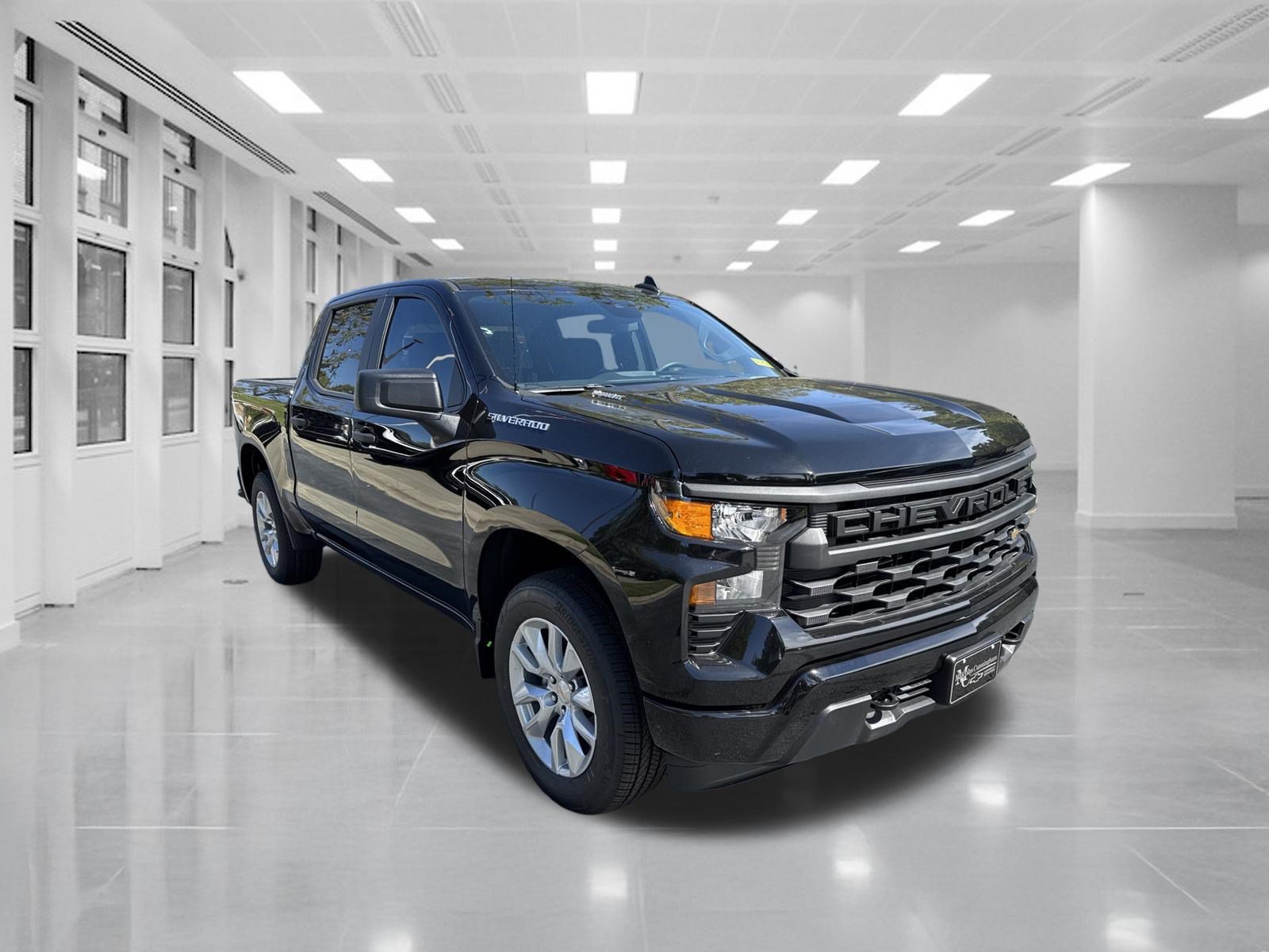 New 2026 Chevrolet Silverado 1500 Custom RWD image 3