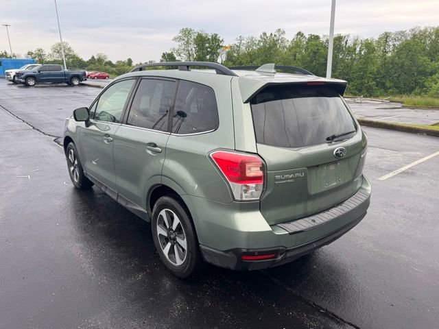 Used 2018 Subaru Forester 2.5i Limited AWD/4WD image 5