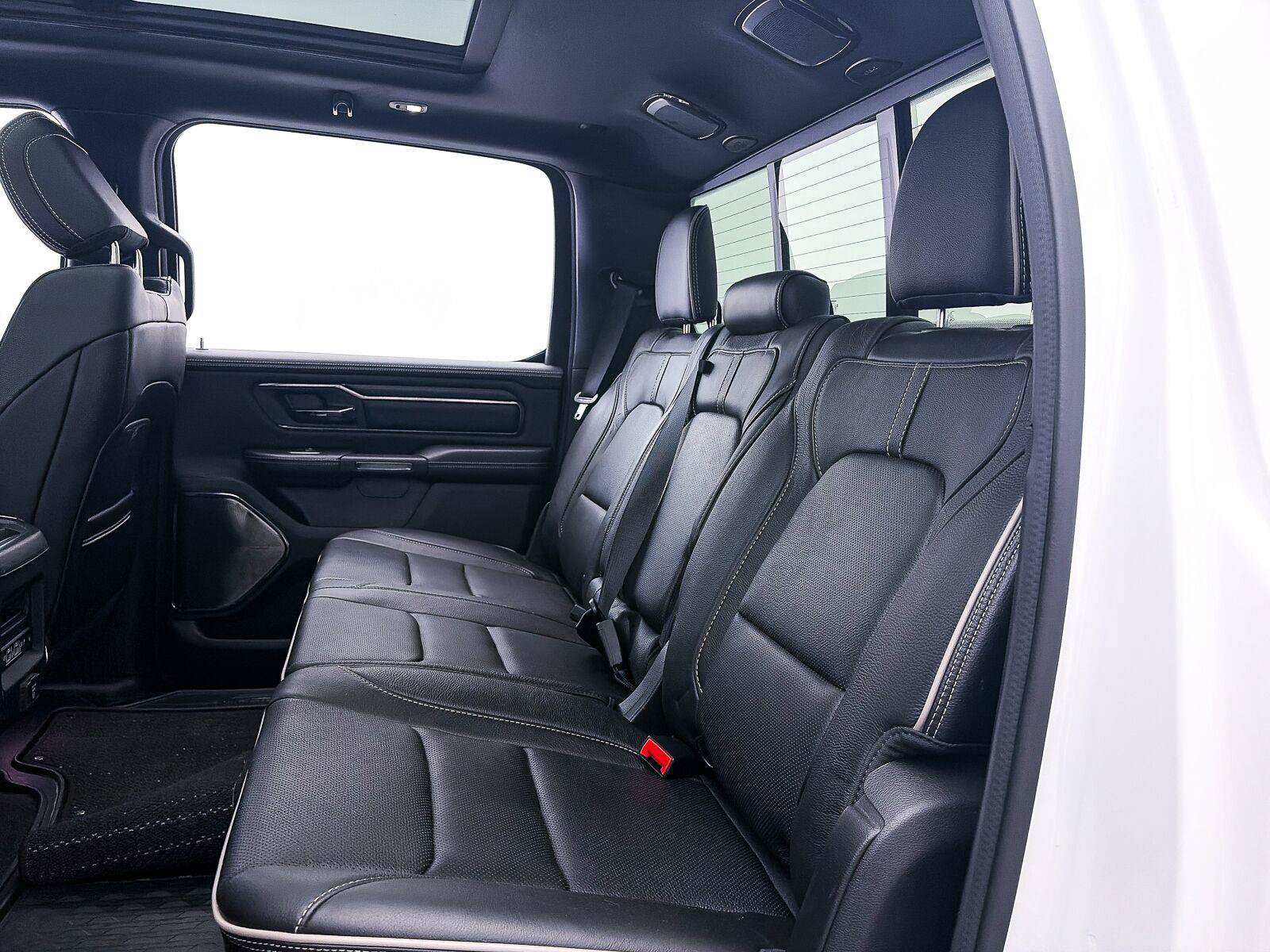 Used 2023 RAM 1500 Limited AWD/4WD image 38