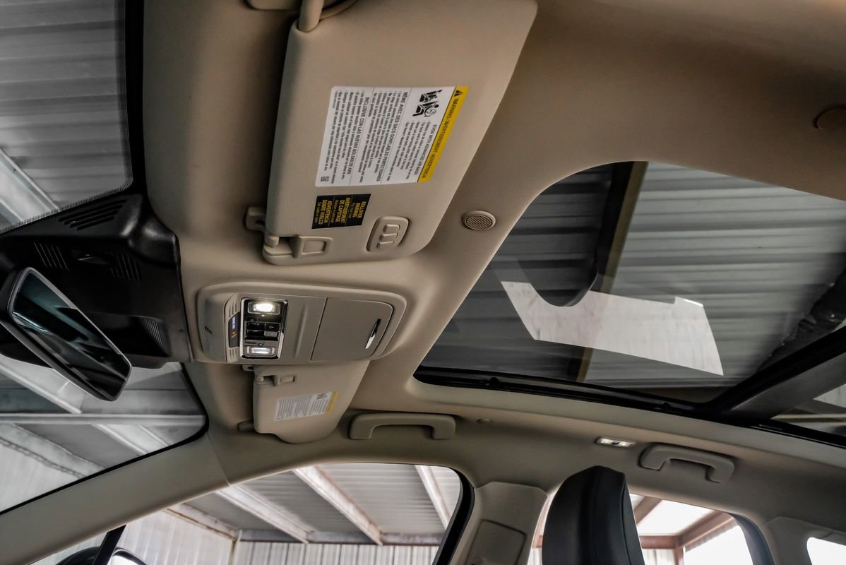 Used 2024 Lincoln Corsair Grand Touring w/ Equipment Group 301A image 21