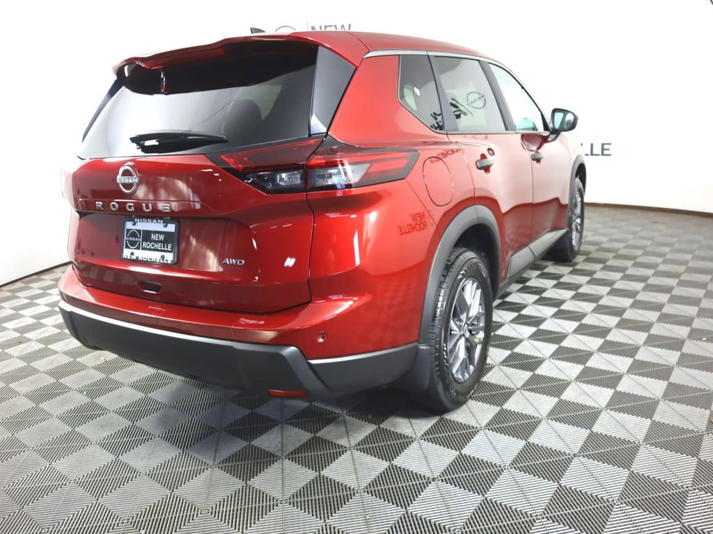 New 2026 Nissan Rogue S image 7