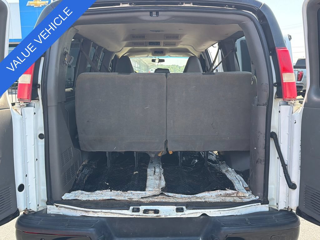Used 2016 Chevrolet Express 2500 LS RWD image 19