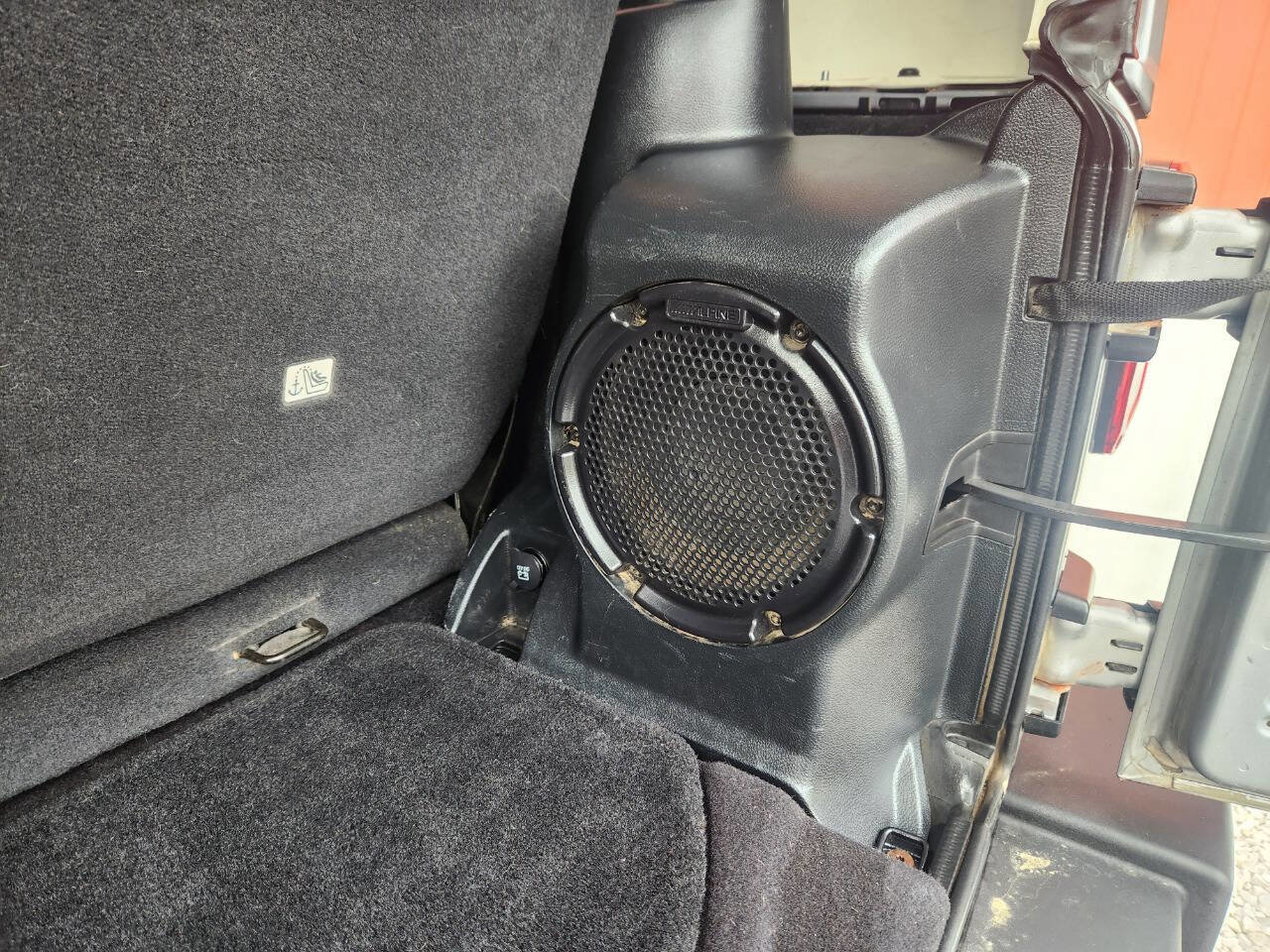 Used 2014 Jeep Wrangler Rubicon w/ Power Convenience Group AWD/4WD image 17