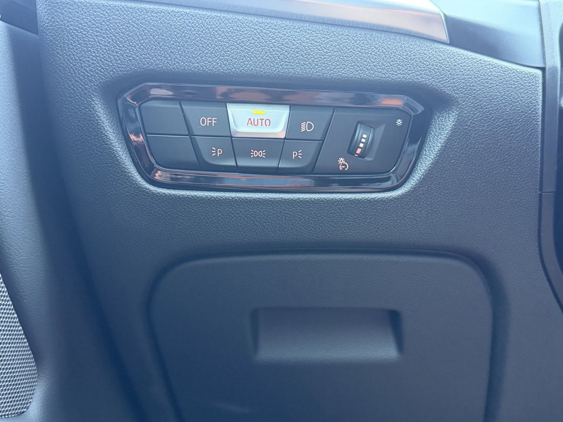 Used 2026 BMW M4 Coupe w/ Executive Package image 29