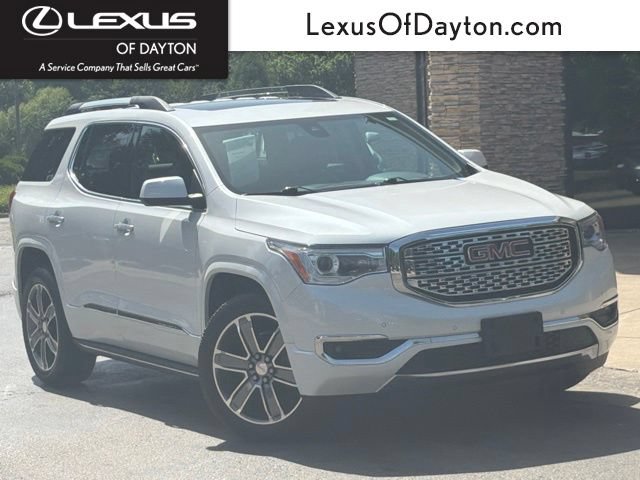 Used 2017 GMC Acadia Denali w/ Technology Package FWD image 1