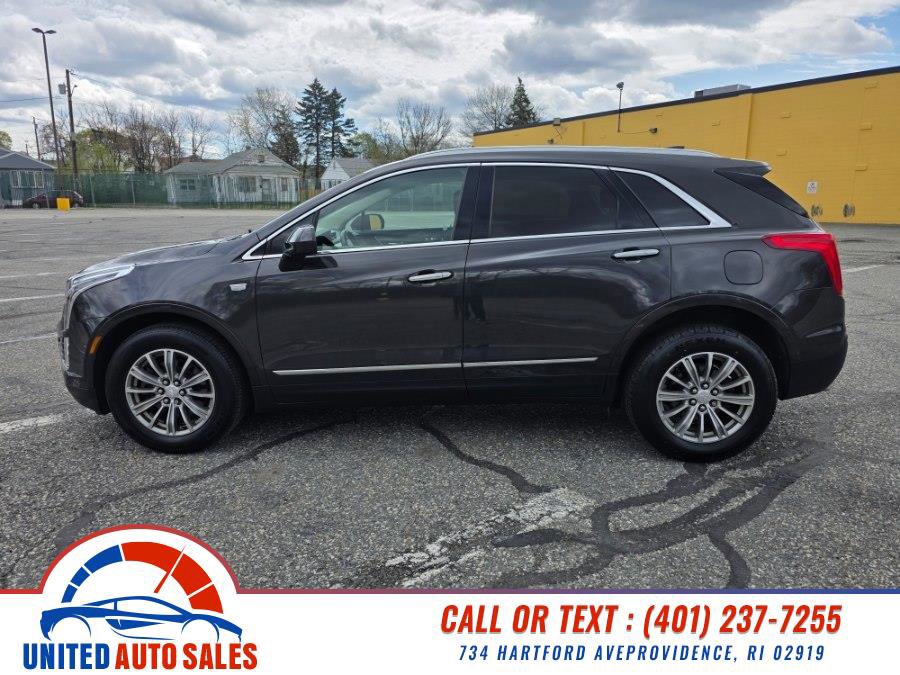 Used 2018 Cadillac XT5 Luxury w/ Driver Awareness Package AWD/4WD image 2