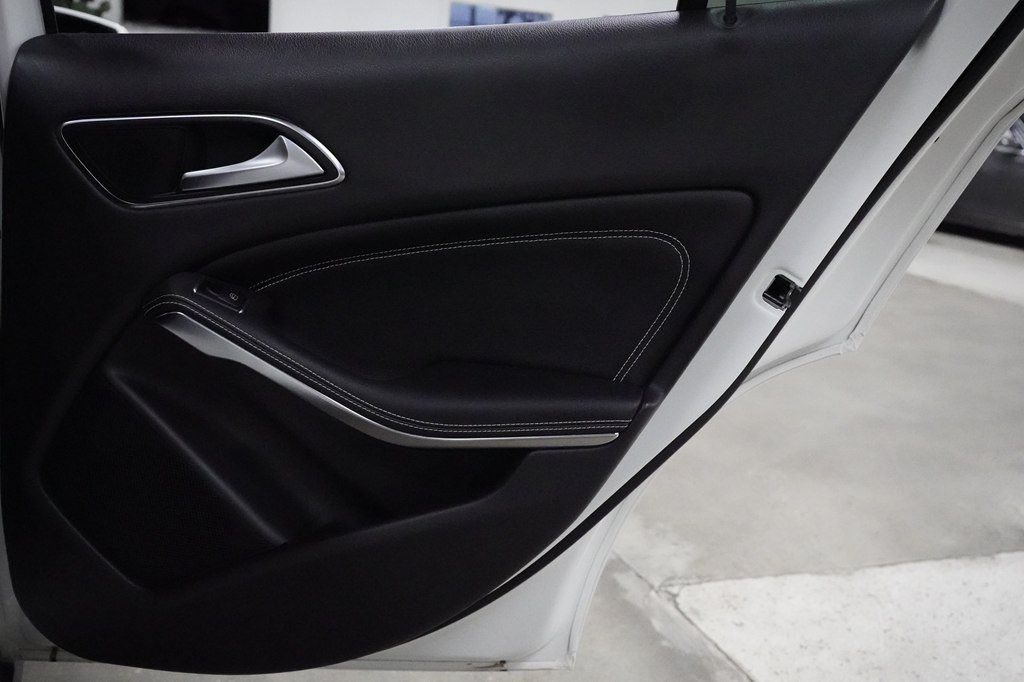 Used 2019 Mercedes-Benz GLA 250 w/ Convenience Package image 25