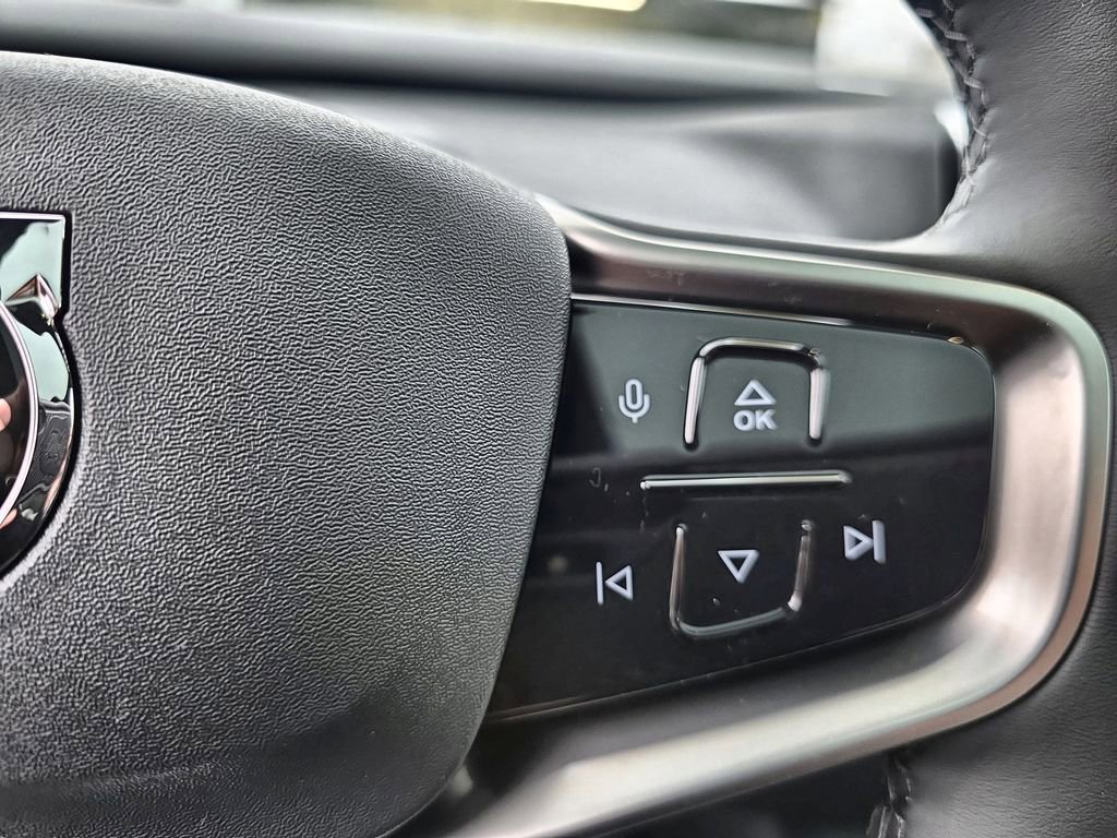 New 2025 Volvo EX30 Plus w/ Protection Package Premier image 26