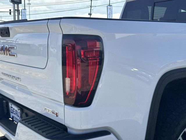 Used 2024 GMC Sierra 1500 AT4 w/ Technology Package image 12