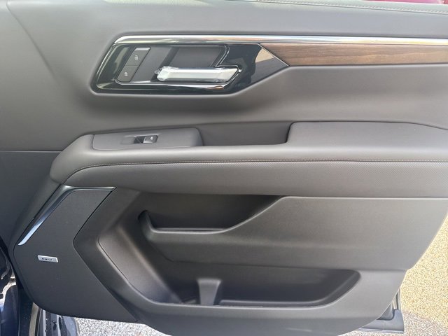 New 2026 Chevrolet Tahoe High Country w/ Sun And Tow Package image 27