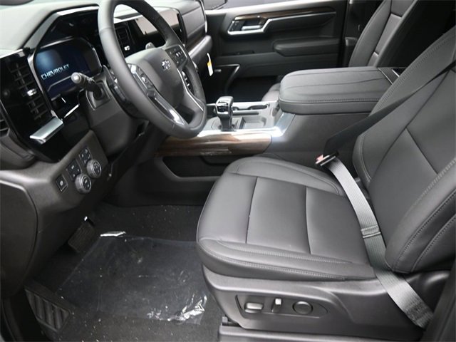 New 2025 Chevrolet Silverado 1500 RST image 8