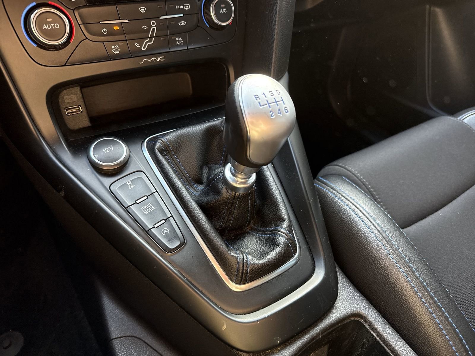 Used 2017 Ford Focus RS image 20