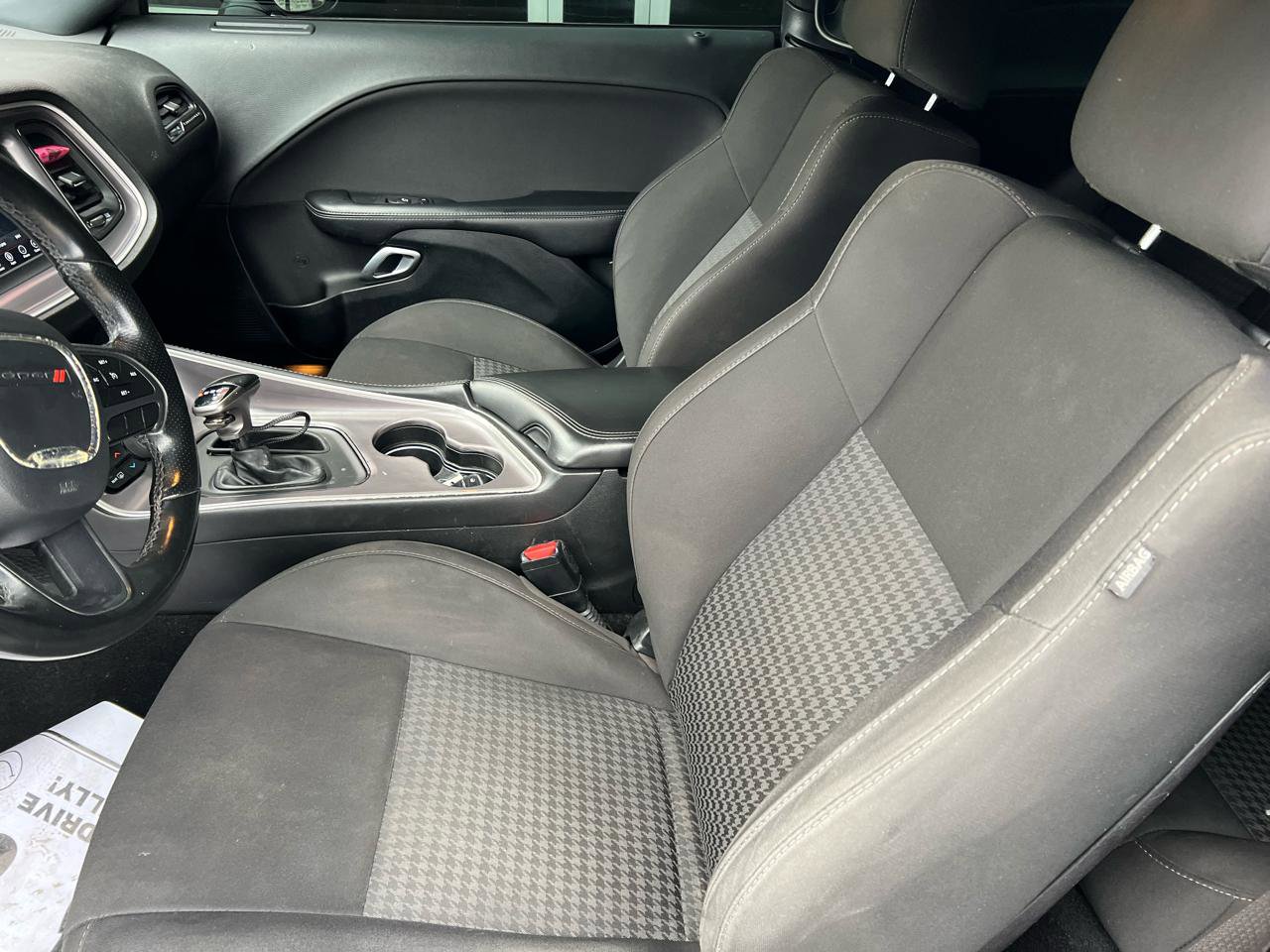 Used 2019 Dodge Challenger R/T image 11