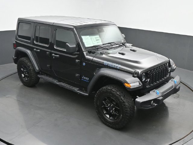 Used 2024 Jeep Wrangler Unlimited AWD/4WD image 42