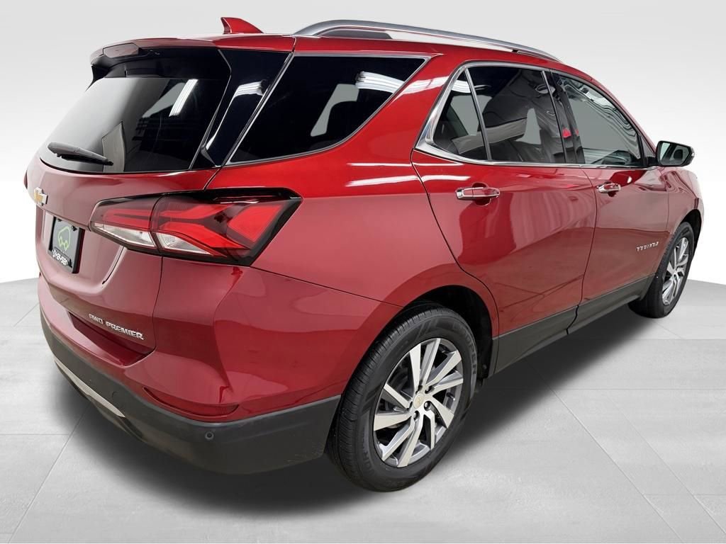 Certified 2024 Chevrolet Equinox Premier w/ LPO, Floor Liner Package AWD/4WD image 8