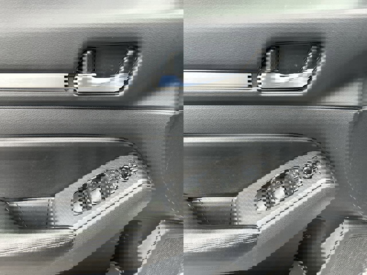 Used 2023 Nissan Altima 2.5 SV FWD image 20