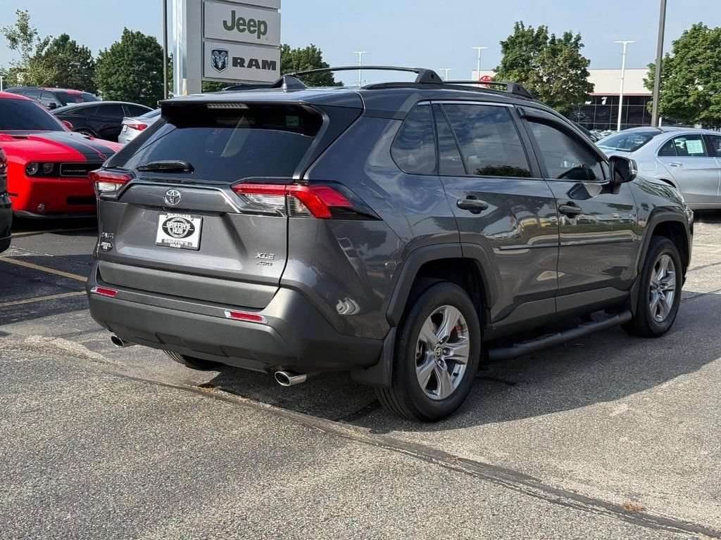 Used 2023 Toyota RAV4 XLE w/ Convenience Package AWD/4WD image 3