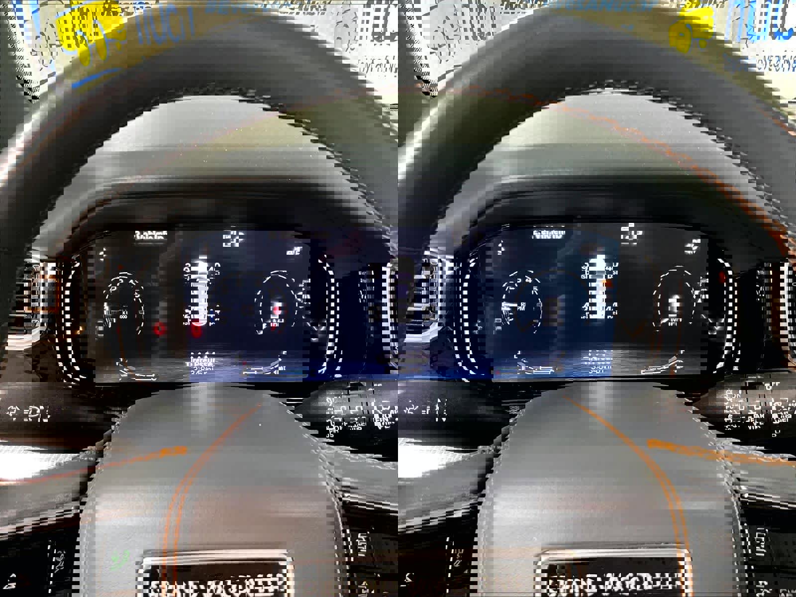 Used 2023 Jeep Grand Wagoneer L Series III w/ Rear Seat Video Group 1 image 26