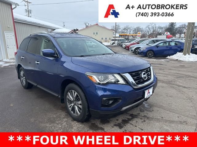 Used 2020 Nissan Pathfinder S AWD/4WD image 1